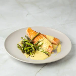 Salmón con salsa de Limón y Eneldo